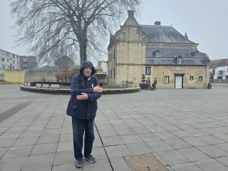 Danach ein kleiner, jedoch sehr interessanter Stadtrundgang. Dieses Örtchen verfügt über extrem viel Gastronomie, da es wohl auch von vielen, nicht nur Tagestouristen gern besucht wird.<br />An diesem Tag war zwar alles geöffnet, es war aber wohl dann doch, wie auch mir, den meisten deutlich zu &quot;schattich&quot;.