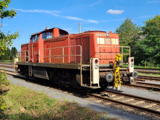 251002M01 V90.jpg