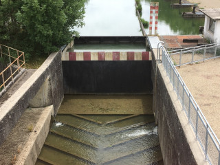 Schleusentor oben am Kanal